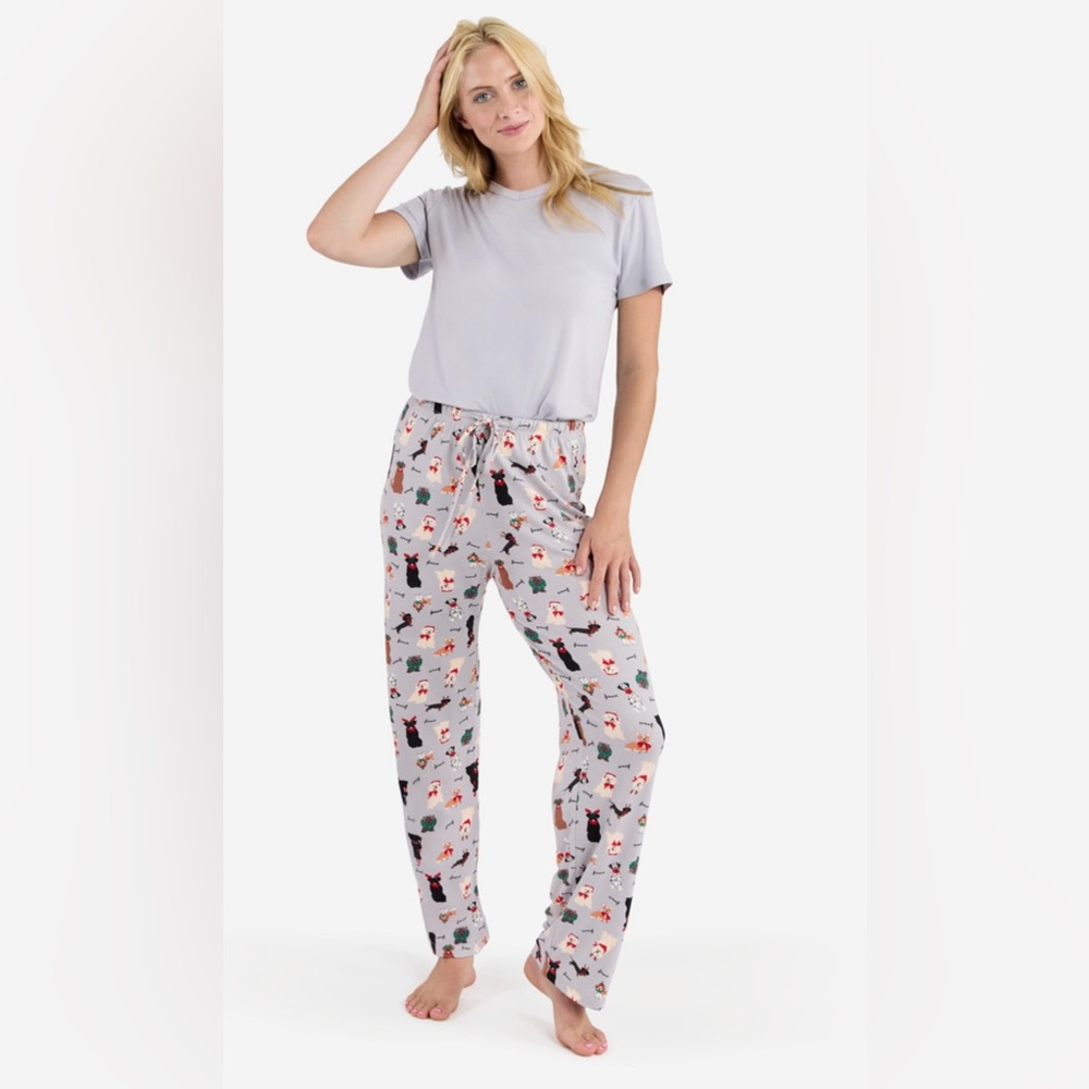 NWT Grey Holiday Dogs Pattern PJ Lounge Pants Size Medium